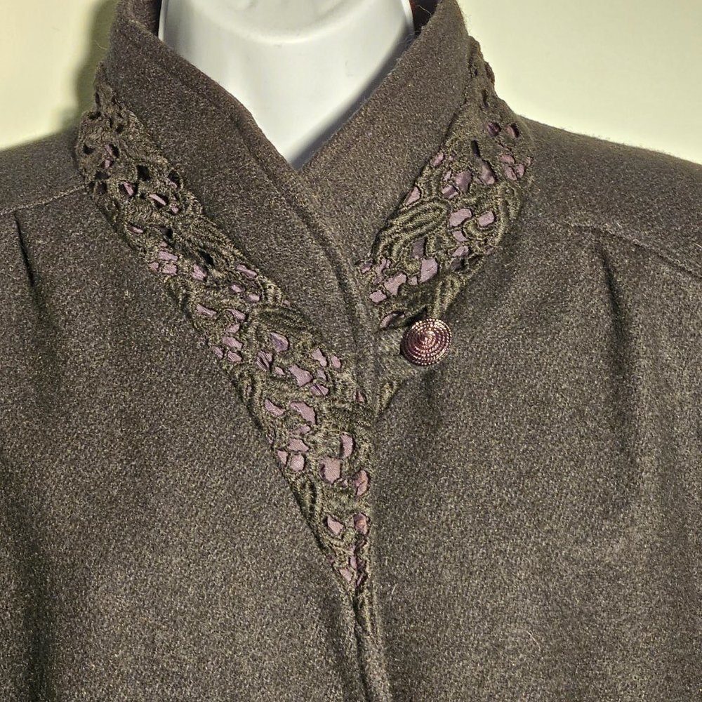 Julia Klein 3 Button Black Pea Coat with Lace Collar Vintage with Shoulder Pads - Picture 2 of 13